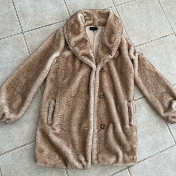 Majorelle Brinley faux fur coat - Picture 3 of 8